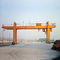 45 toneladas medem o pórtico montado trilho Crane Used In Port de 35m para recipientes de levantamento